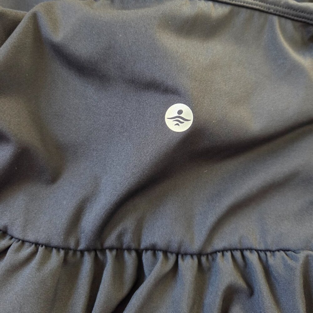 Dress. - Picture 5 of 8